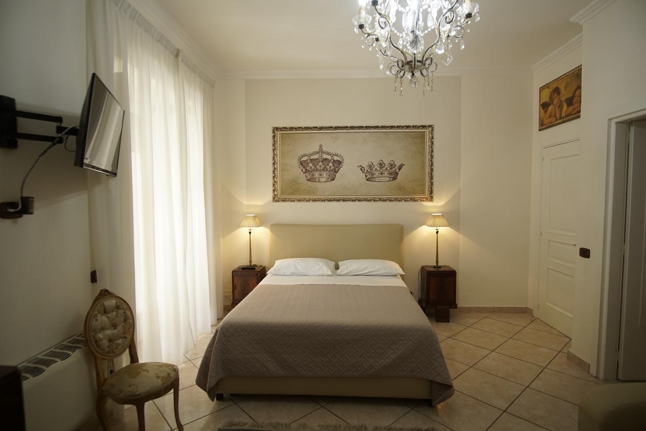 Bed and Breakfast La Piccola Reggia à Caserte Extérieur photo